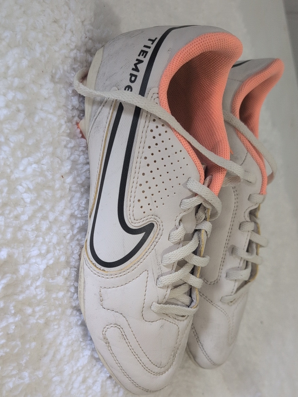 Nike Girl's White Soccer Shoes with Coral Lining